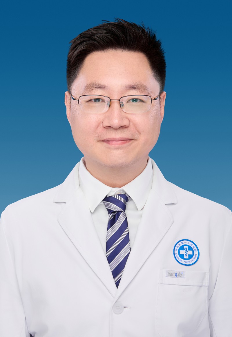 范巍