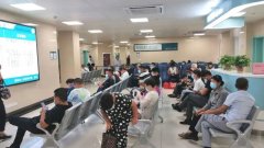 守护光明，燃点希望 ——团结奋进的市一院眼功能检查科