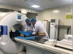 <strong>我院肿瘤中心微创诊疗团队独立完成CT引导下胰腺肿物穿刺活检术</strong>